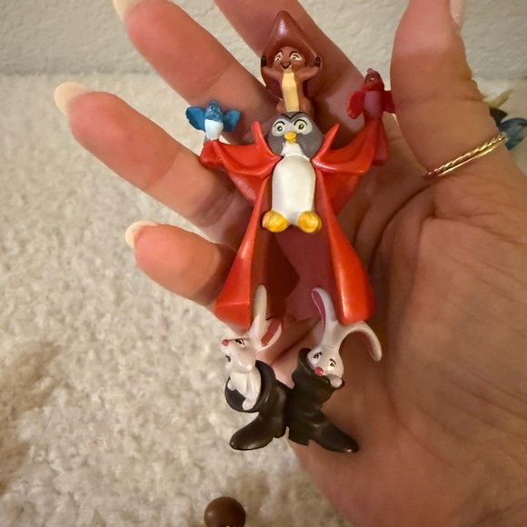 Disney Vibrant Multicolor Action Figures Playset - Picture 7 of 7